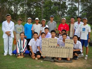 親善試合後の記念写真